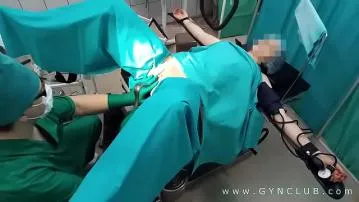 Gynecologists fun with patient